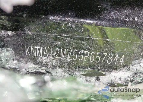 2016 Nissan Rogue S z USA, uszkodzony, nr VIN KNMAT2MV5GP657844